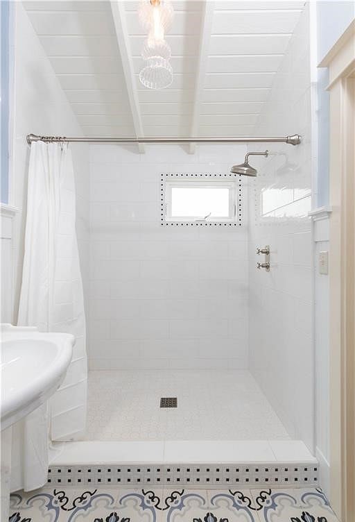 Furnished Finder property 1018479_1 photo 13