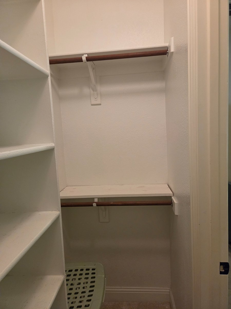 The walk in closet has shelving, and lots of closet space. Hangers are included.