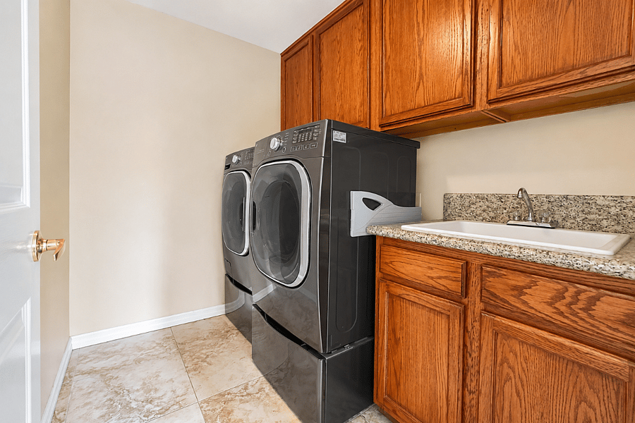 Furnished Finder property 1018507_1 photo 46