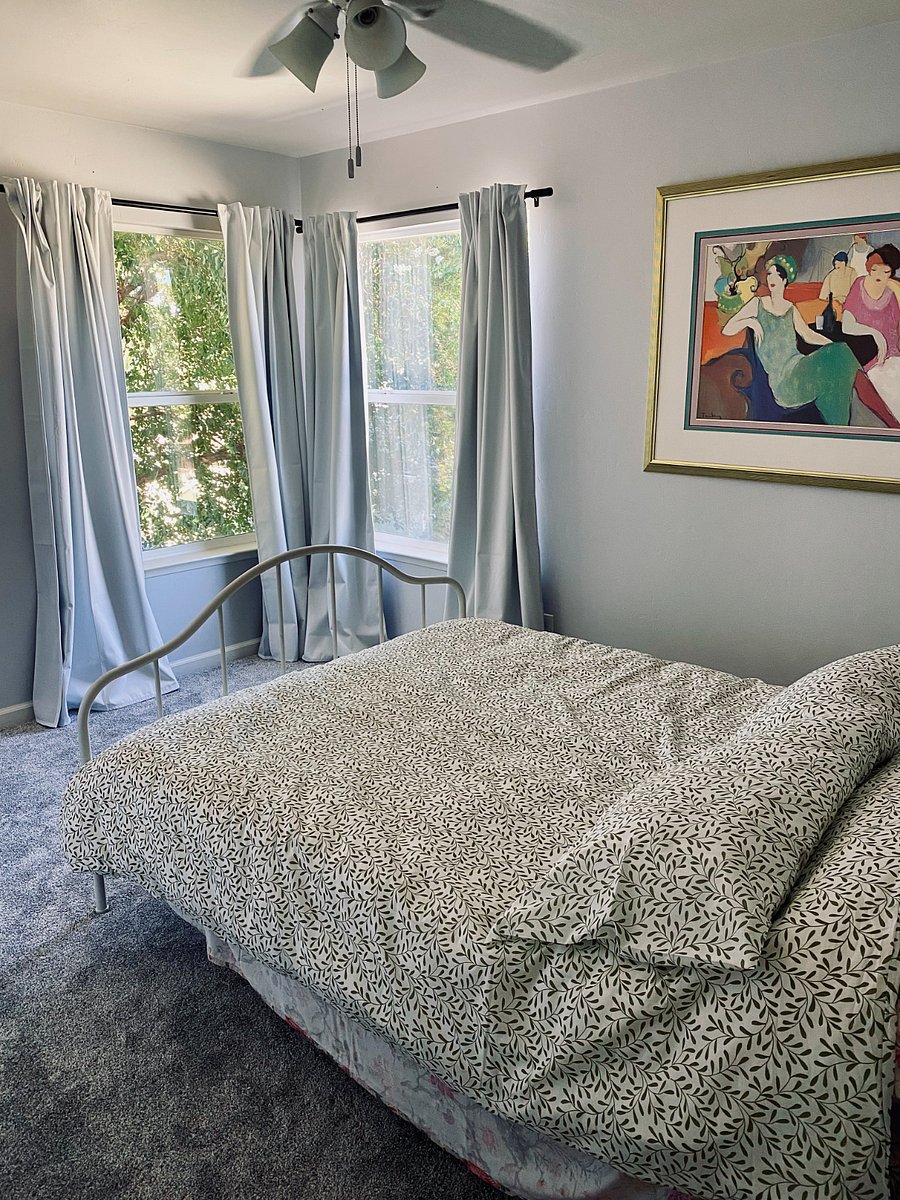 Bedroom on the second floor, new carpet, new bed, new mattress