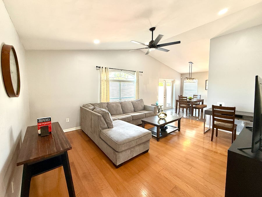 Furnished Finder property 1018549_1 photo 9