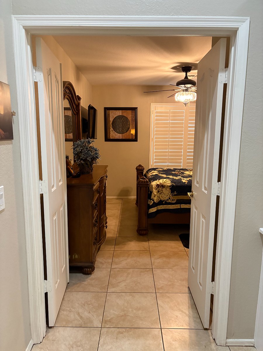 Furnished Finder property 1018560_1 photo 30