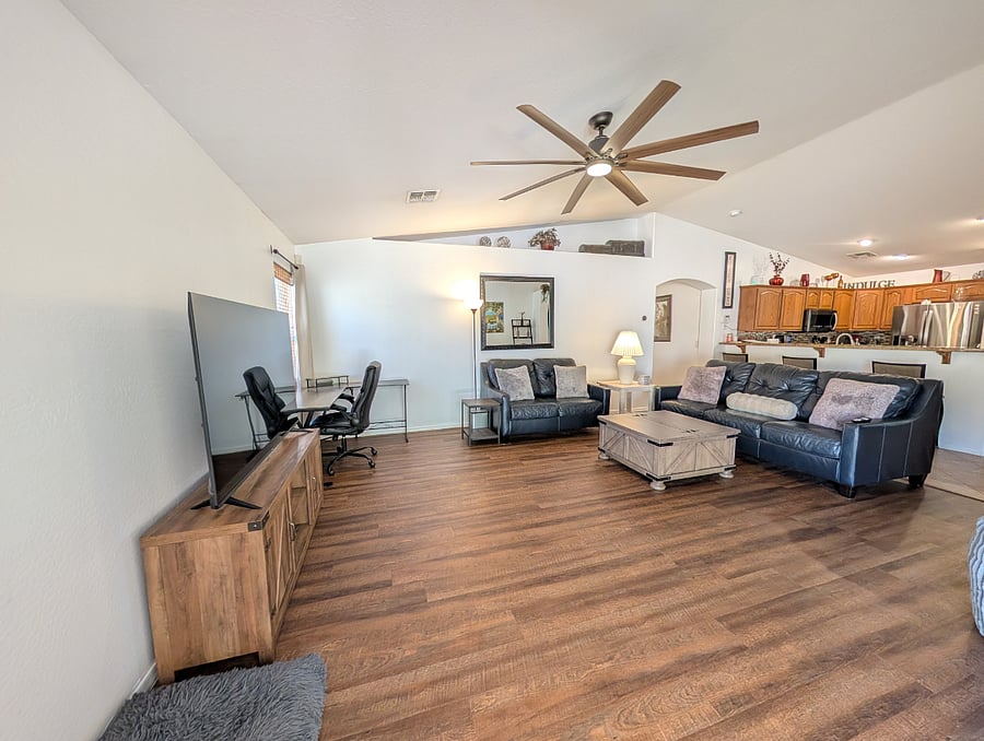 Furnished Finder property 1018581_1 photo 3