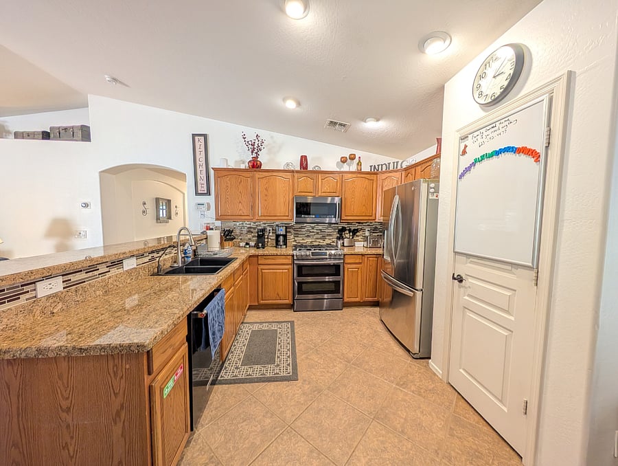 Furnished Finder property 1018581_1 photo 5