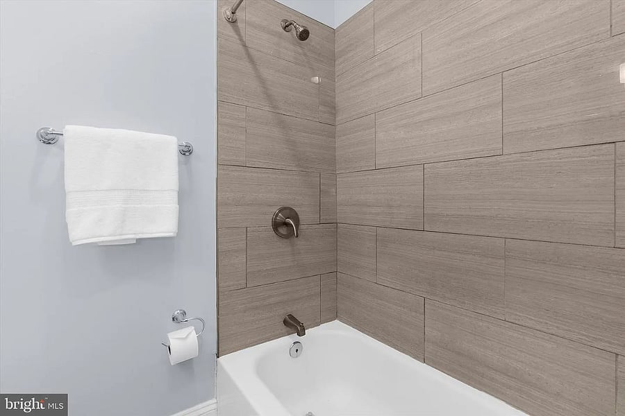 Furnished Finder property 1018594_1 photo 14