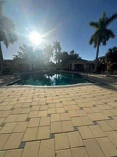 Furnished Finder property 1018602_1 photo 9