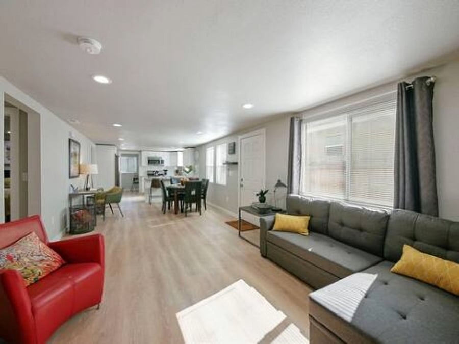 Furnished Finder property 1018605_1 photo 3