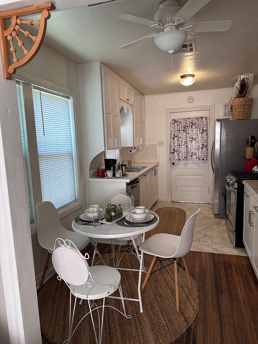 Furnished Finder property 1018616_1 photo 9