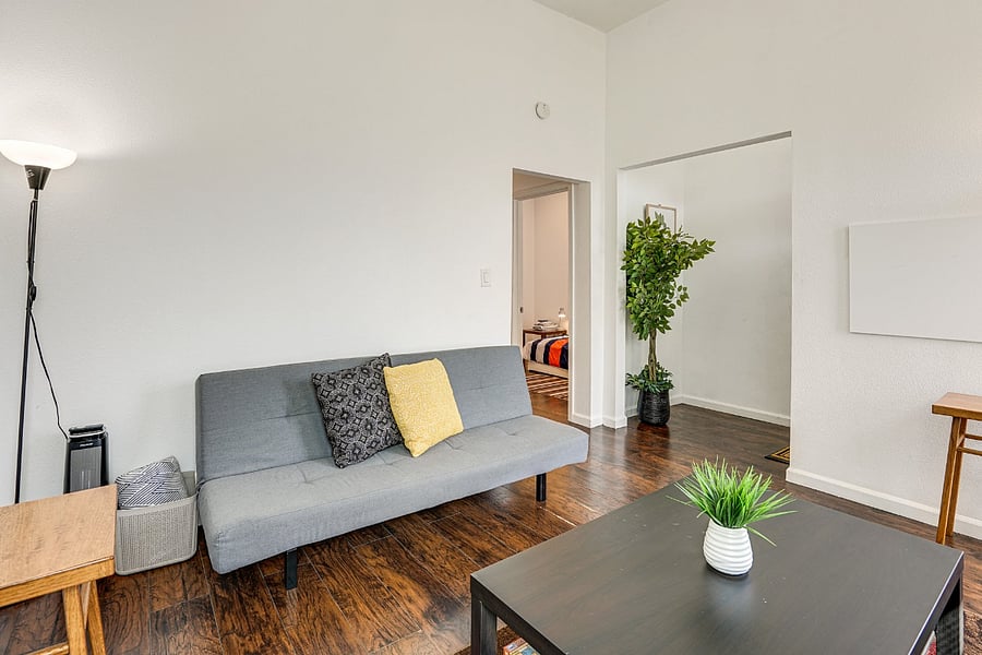 Furnished Finder property 1018617_1 photo 5