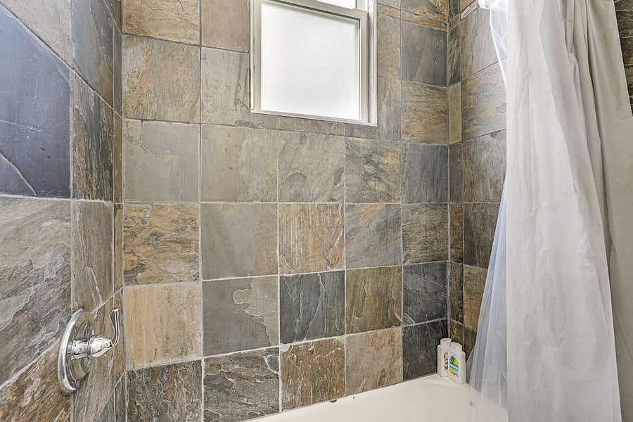 Furnished Finder property 1018617_1 photo 17