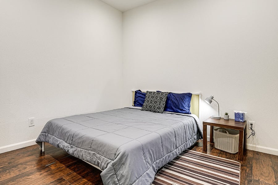 Furnished Finder property 1018617_1 photo 18