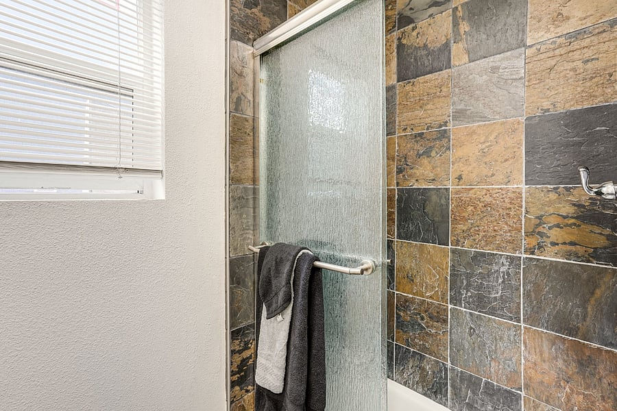 Furnished Finder property 1018617_1 photo 21