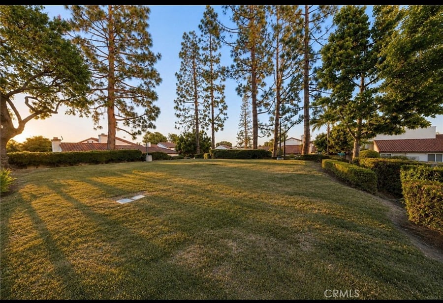 Furnished Finder property 1018634_1 photo 14