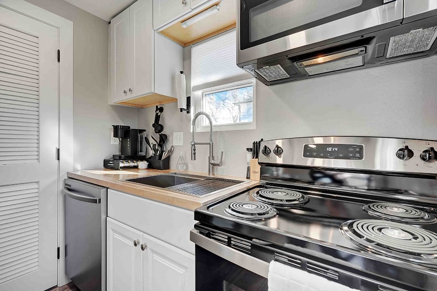 Furnished Finder property 1018642_1 photo 4
