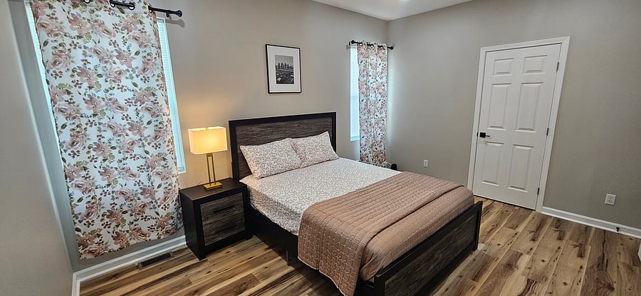 Furnished Finder property 1018691_1 photo 23
