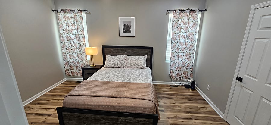 Furnished Finder property 1018691_1 photo 22