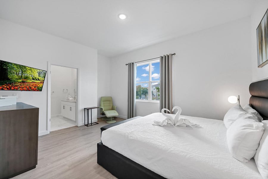 Furnished Finder property 1018714_1 photo 12