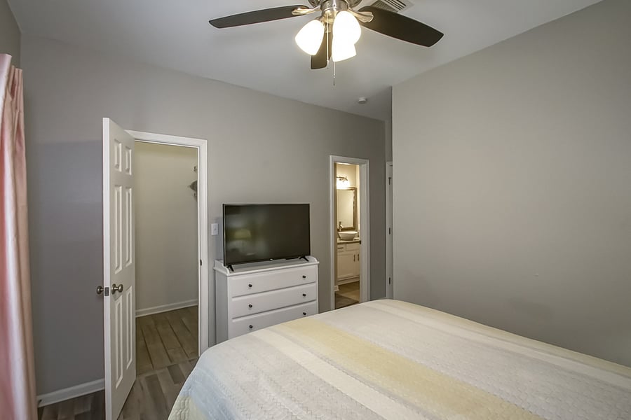 Furnished Finder property 1018717_1 photo 16