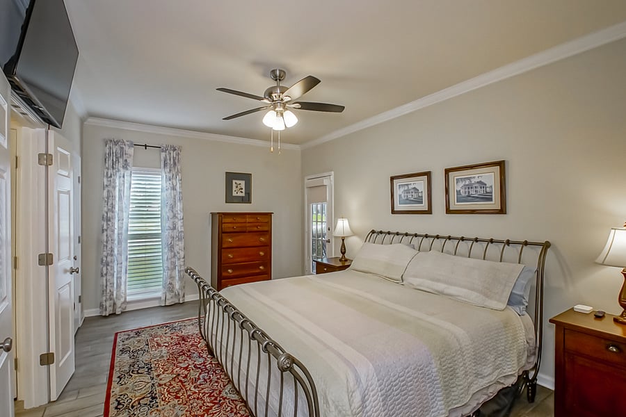 MASTER BEDROOM