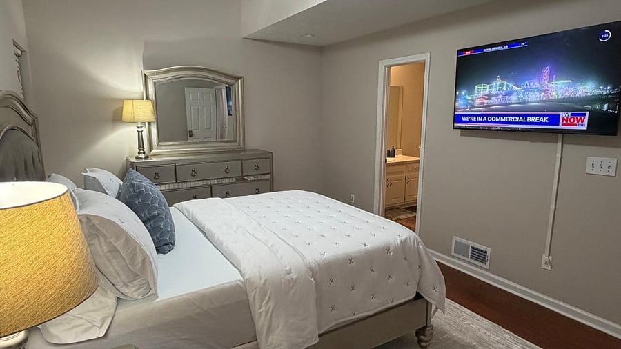 Furnished Finder property 1018720_1 photo 3