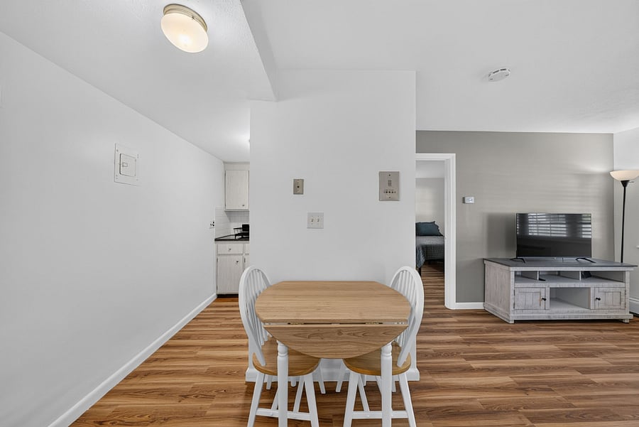 Furnished Finder property 1018741_1 photo 9