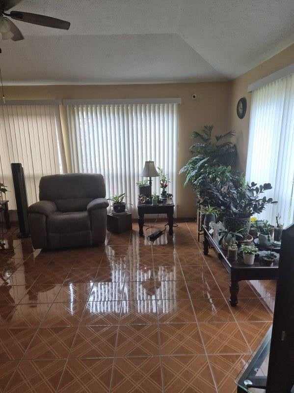 Furnished Finder property 1018751_1 photo 7