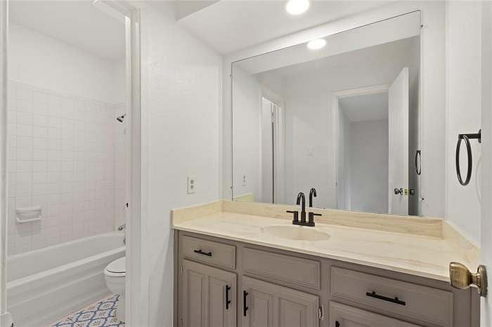 Furnished Finder property 1018772_1 photo 8