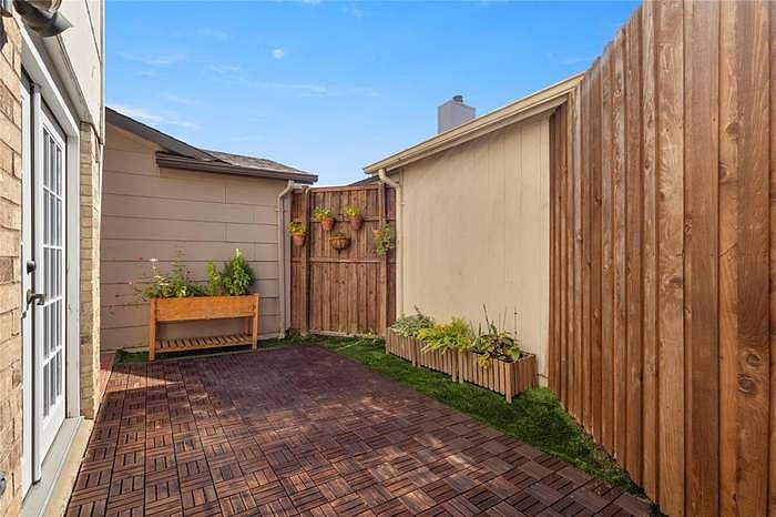 Furnished Finder property 1018772_1 photo 9