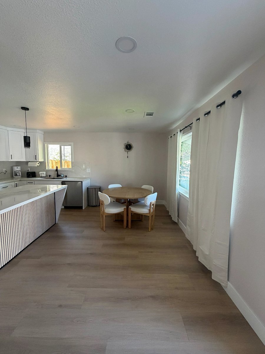Furnished Finder property 1018791_1 photo 29