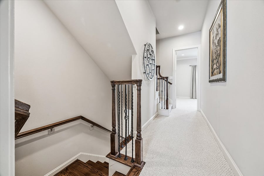 3rd Floor landing and hallway leading to two bedrooms on that floor. 