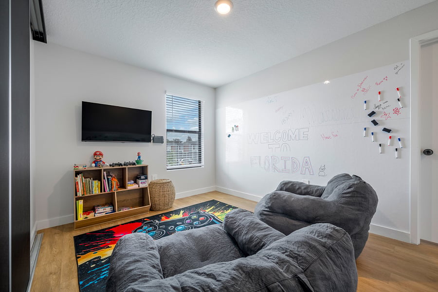 Furnished Finder property 1018796_1 photo 18