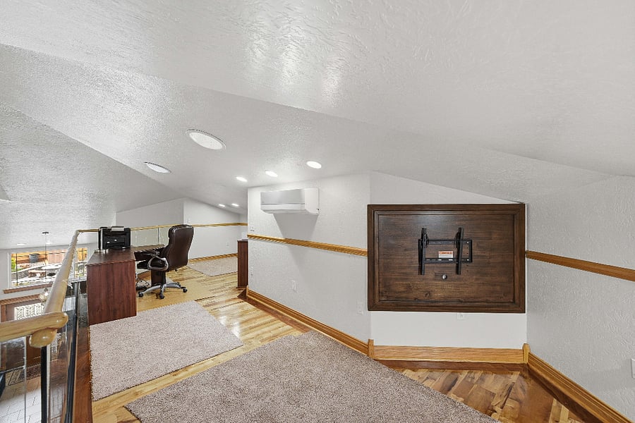 Furnished Finder property 1018801_1 photo 33