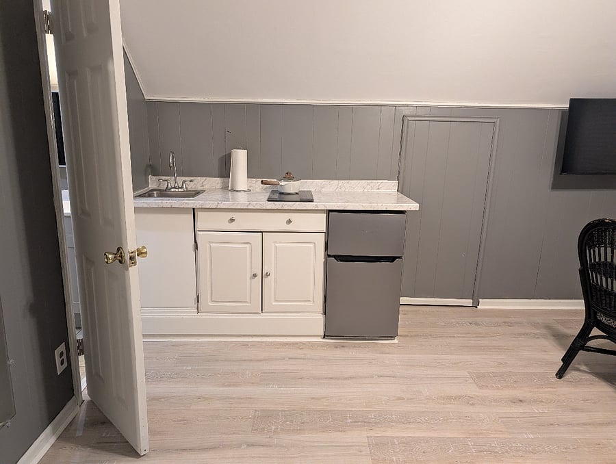 Furnished Finder property 1018806_1 photo 3