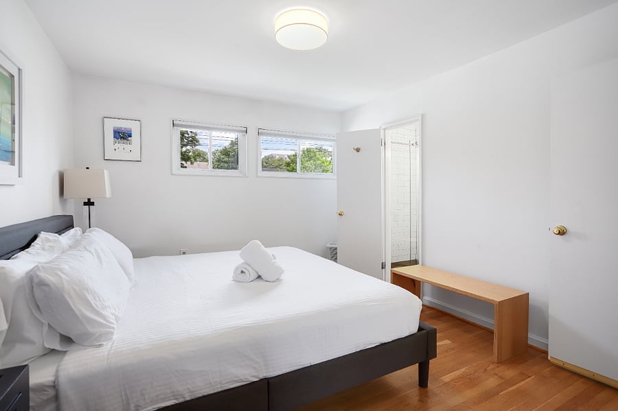 Furnished Finder property 1018809_1 photo 17