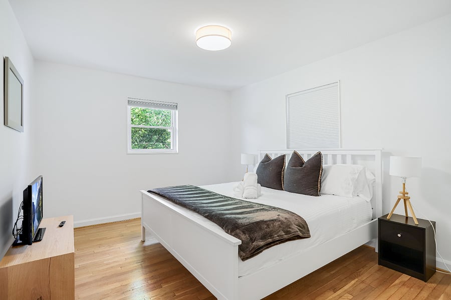 Furnished Finder property 1018809_1 photo 24