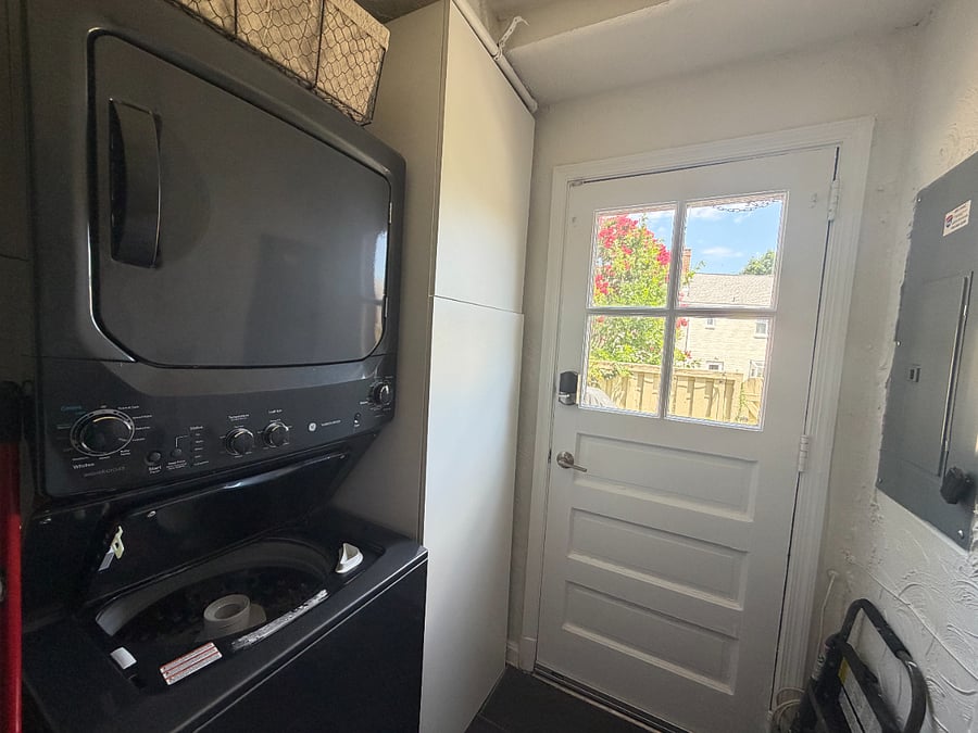 Furnished Finder property 1018811_1 photo 23