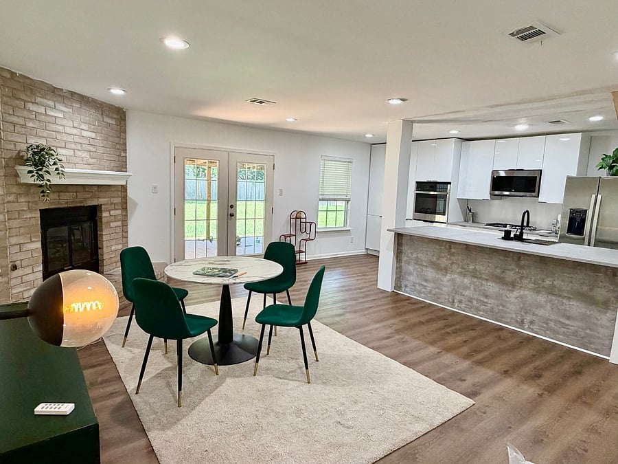 Furnished Finder property 1018817_1 photo 2