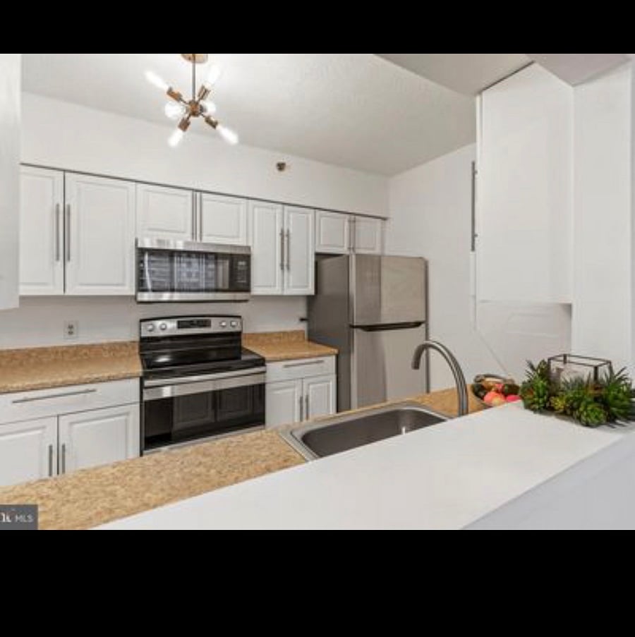 Furnished Finder property 1018818_1 photo 8