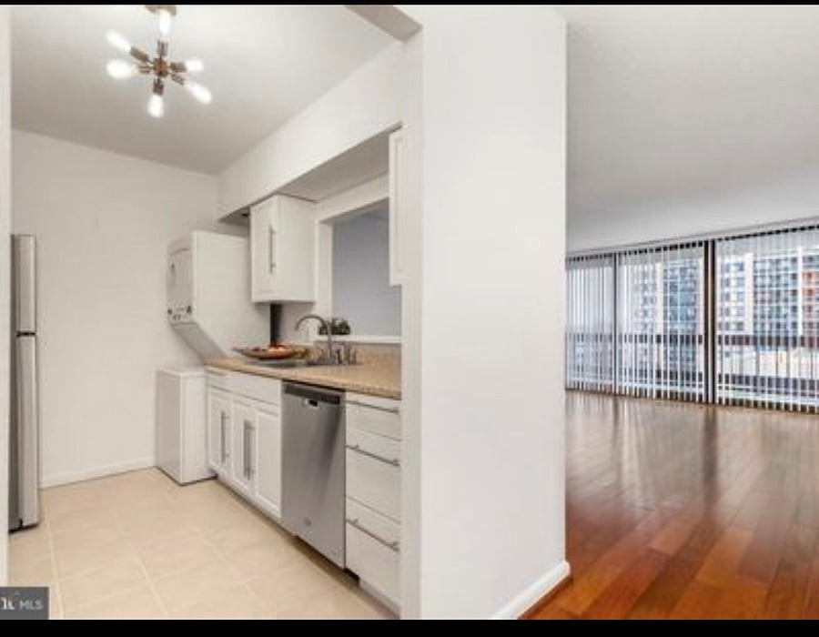 Furnished Finder property 1018818_1 photo 9