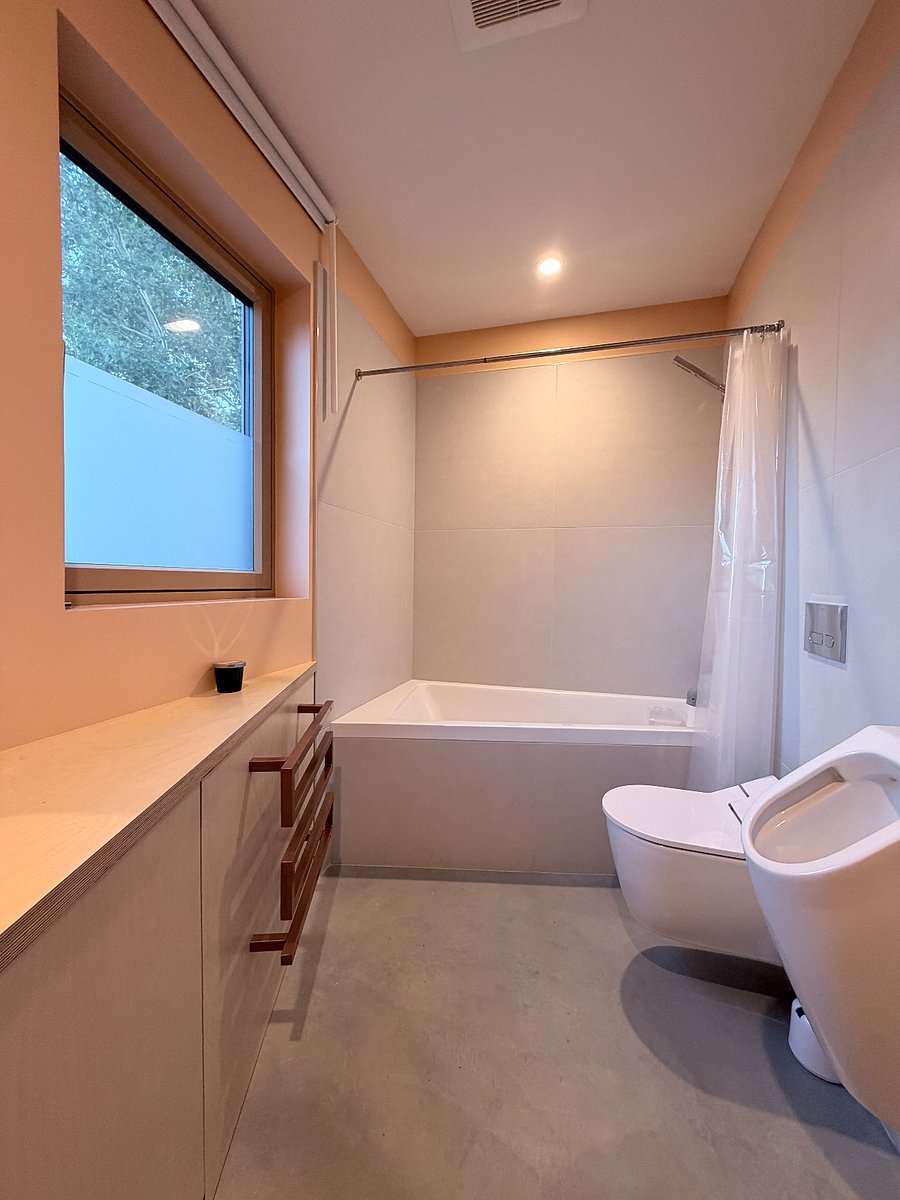 Furnished Finder property 1018828_1 photo 11