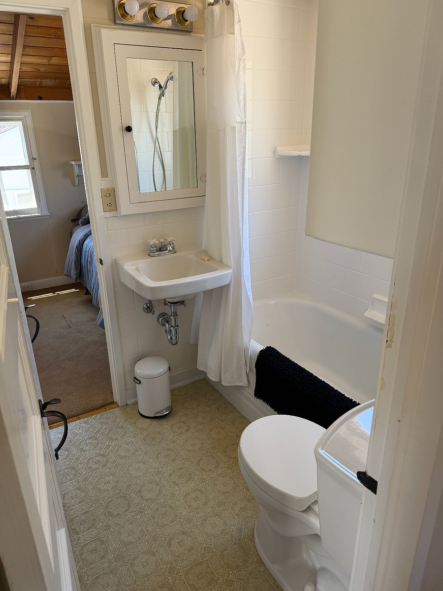 Furnished Finder property 1018836_1 photo 4