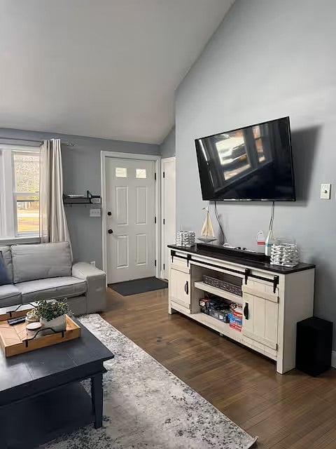 Furnished Finder property 1018850_1 photo 11