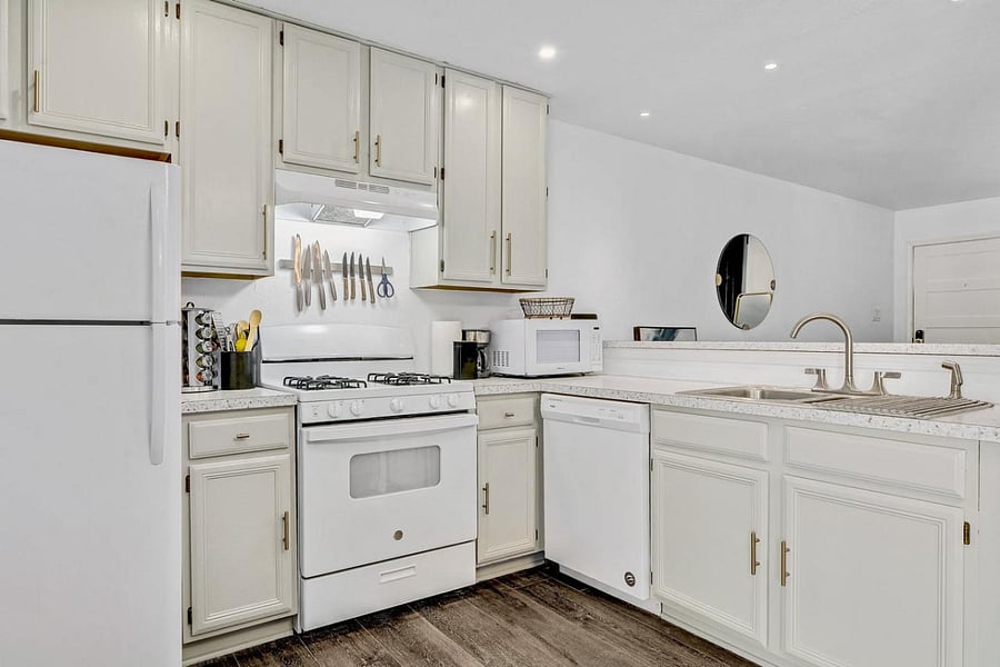 Furnished Finder property 1018860_1 photo 12