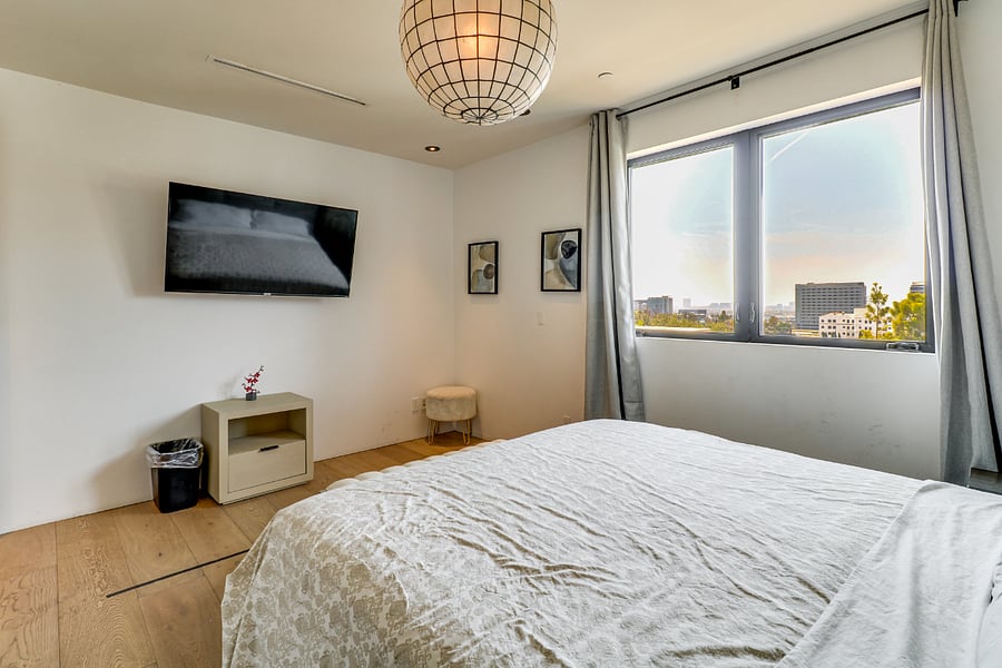 Furnished Finder property 1018874_1 photo 43