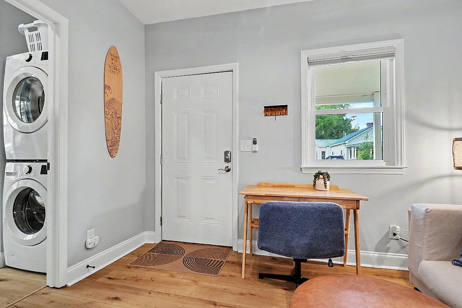 Furnished Finder property 1018877_1 photo 2
