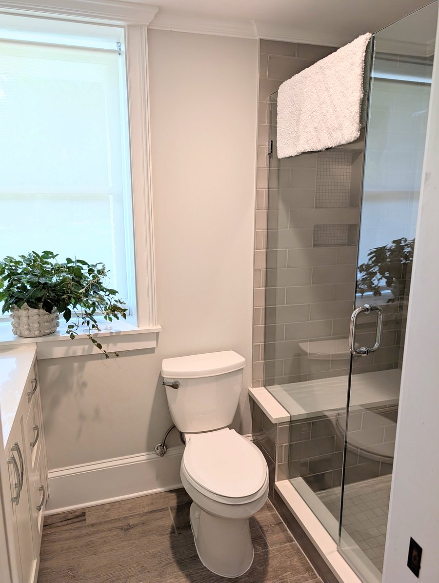 Your private full bath