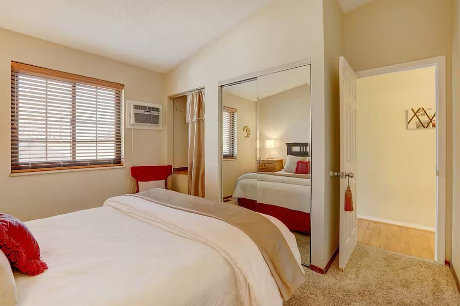 Furnished Finder property 1018882_1 photo 13