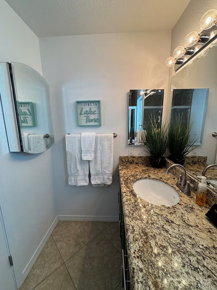 Furnished Finder property 1018890_1 photo 16