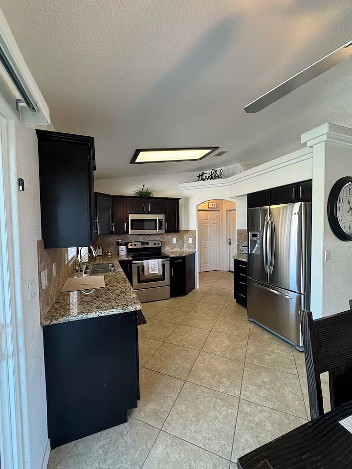 Furnished Finder property 1018890_1 photo 9
