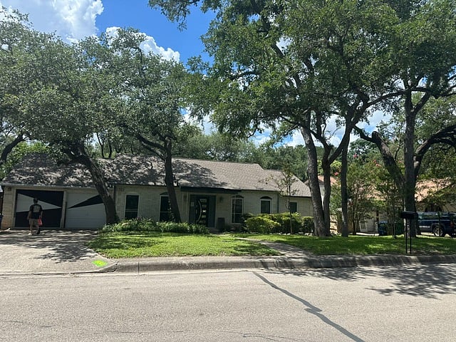 Furnished Finder property 1018894_1 photo 2
